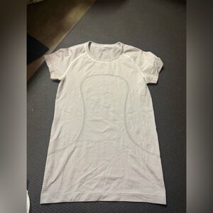 lululemon athletica White and Light Gray Striped Short Sleeve Tee